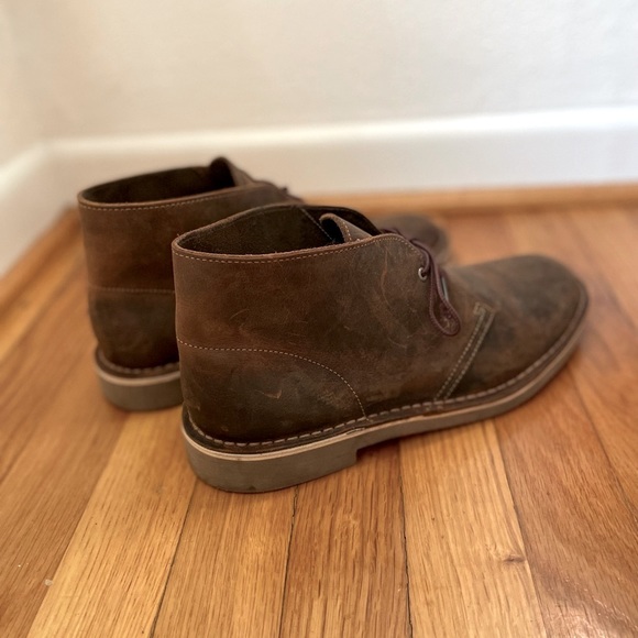 Clarks Chukka - 9 - Picture 2 of 5
